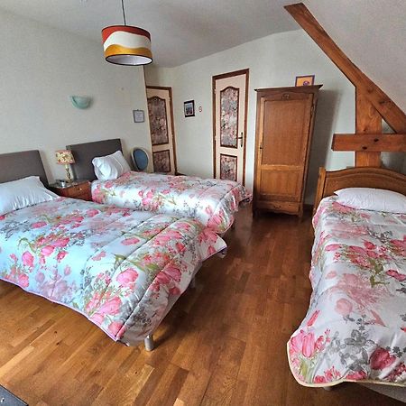 Chambres d'Hotes chez Renée Le Charmel Esterno foto