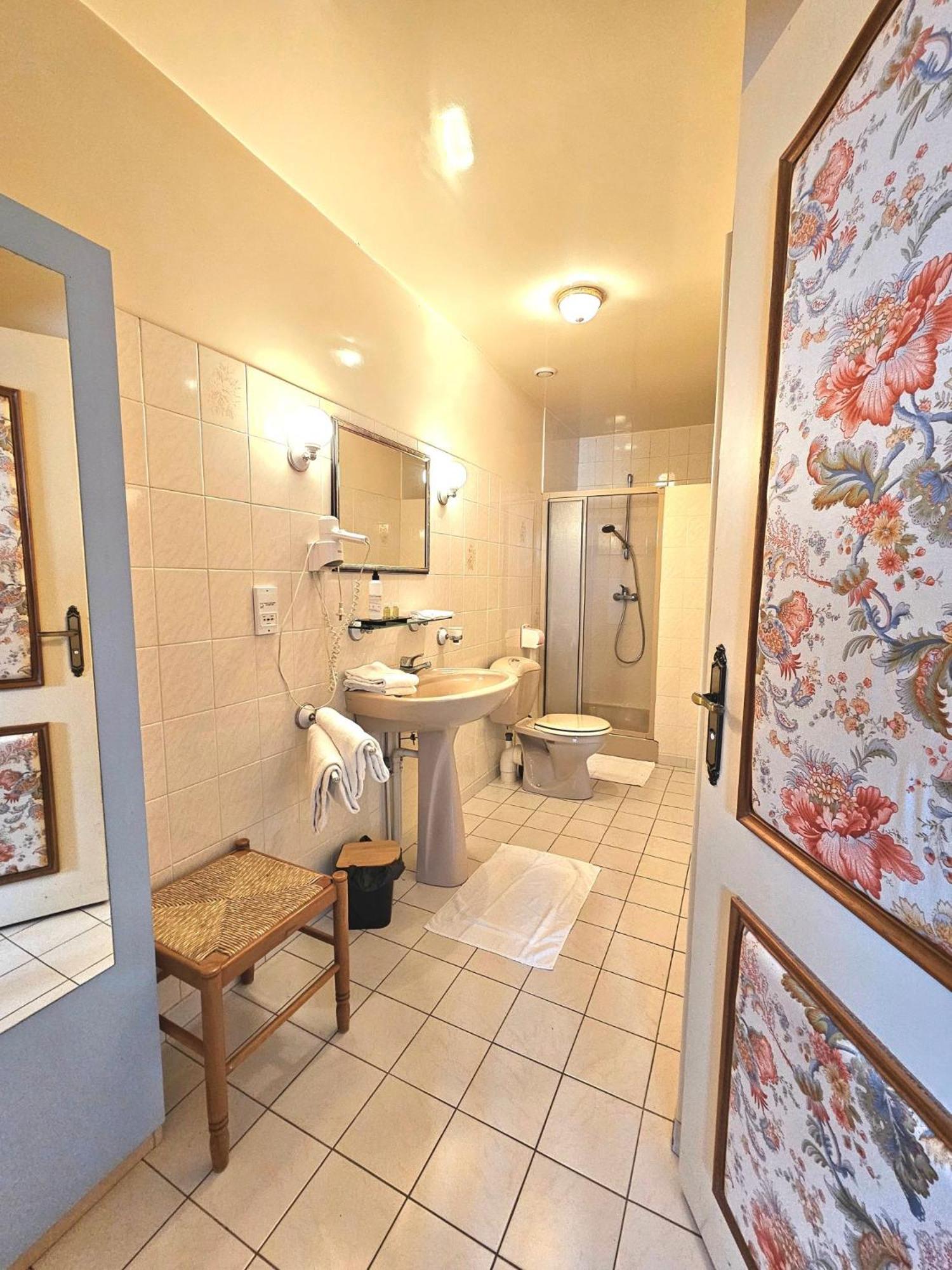 Chambres d'Hotes chez Renée Le Charmel Esterno foto